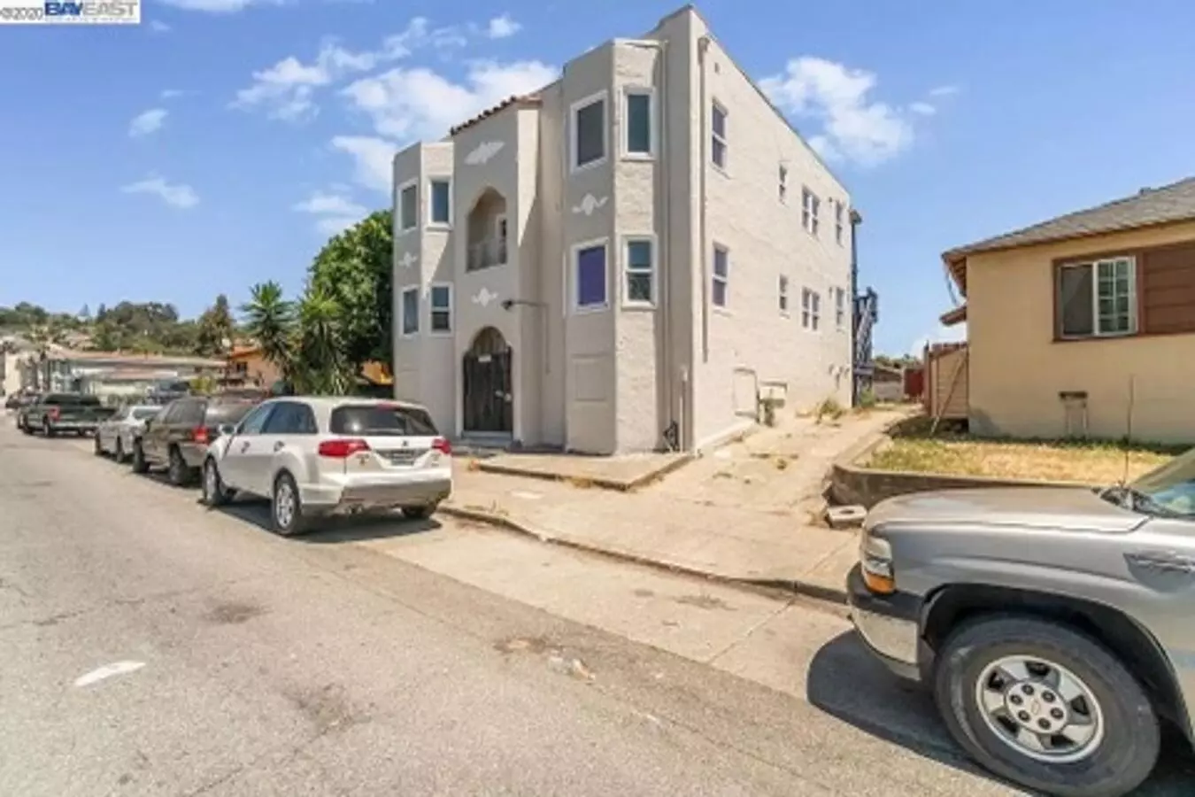 2684 73rd Avenue (1086r) photo 3