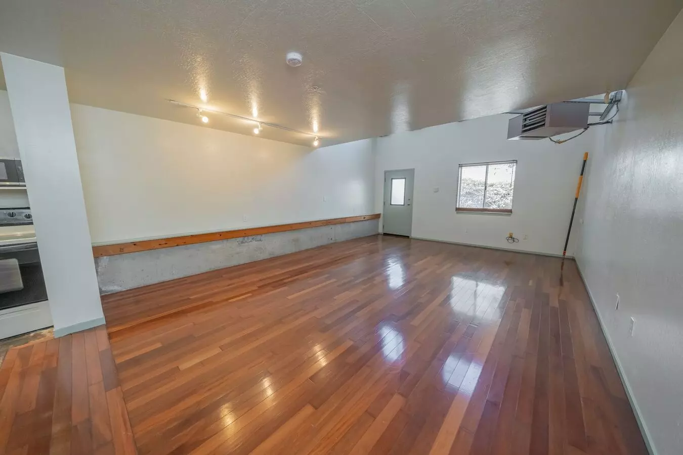 293 Whitmore Street, Oakland, CA 94611 photo 3