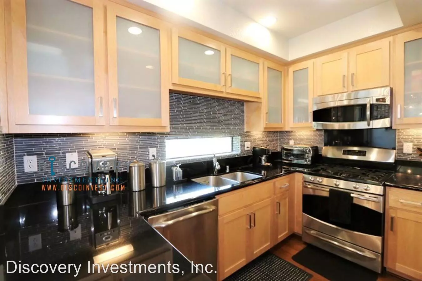 307 Zephyr Drive, Oakland, CA 94607 photo 5