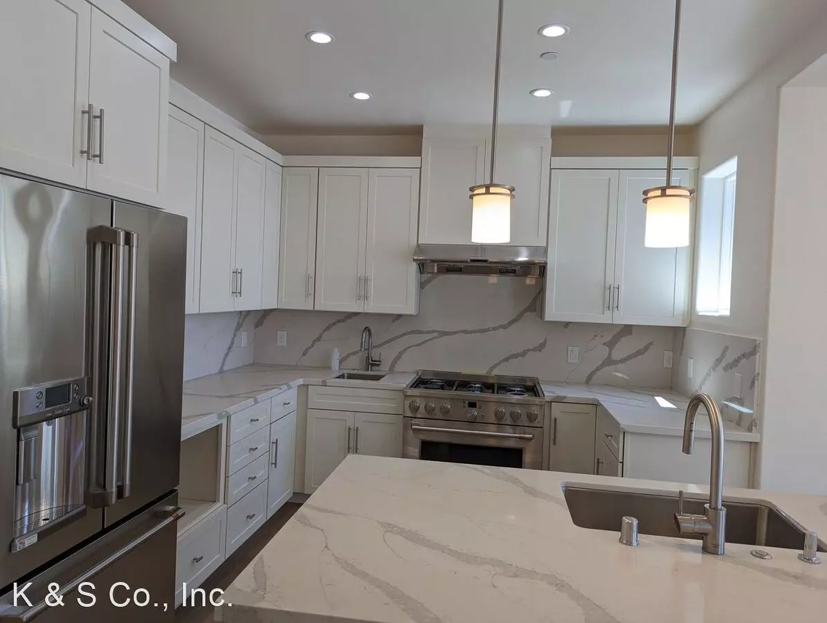 3072 Malcolm Avenue, Oakland, CA 94605 photo 5