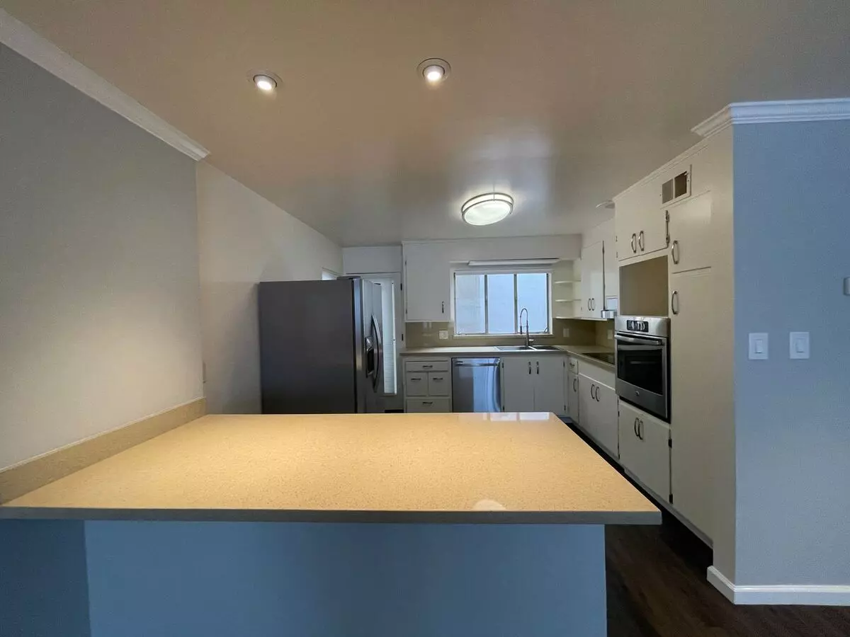 321 Wayne Ave. (LO) photo 5