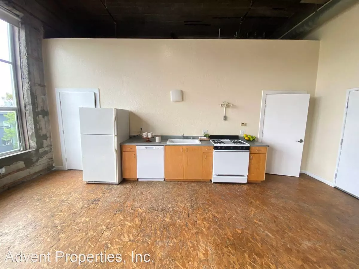 3240 Peralta Street, Oakland, CA 94608 photo 3