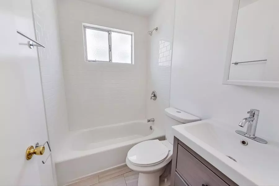 329 Lester Avenue, Oakland, CA 94606 photo 5