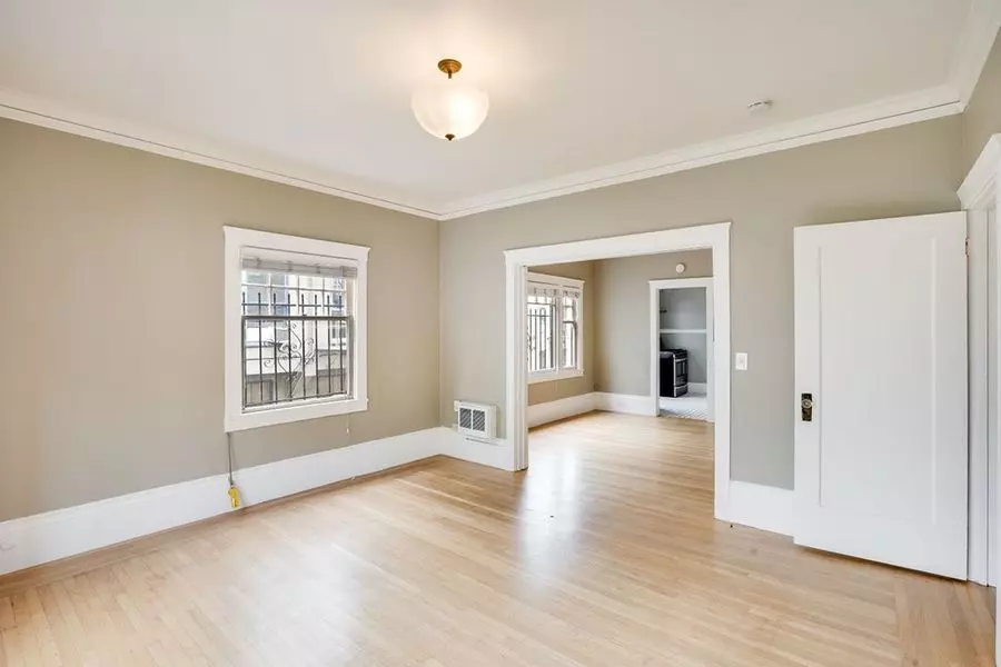 333 Park View Terrace, Oakland, CA 94610 photo 4