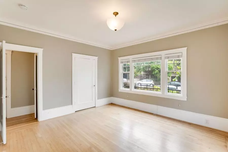 333 Park View Terrace, Oakland, CA 94610 photo 3
