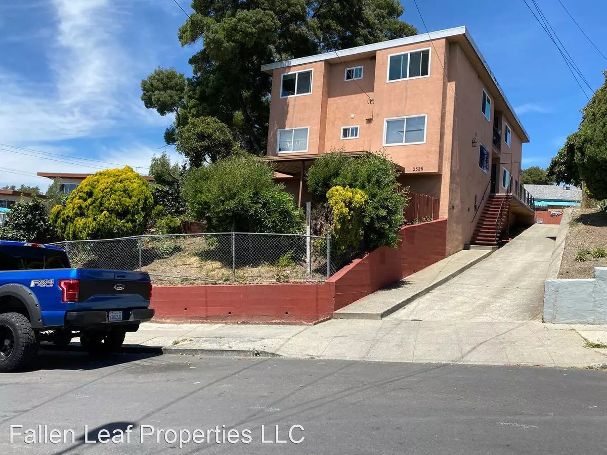 3526 Galindo St. photo 2