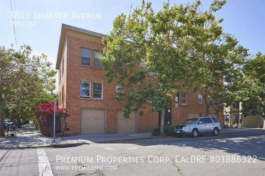 3803 Shafter Avenue, Oakland, CA 94609 photo 2