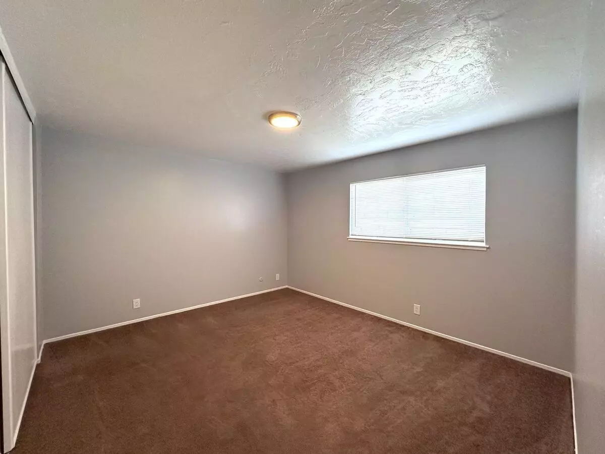3806 39th Avenue, Oakland, CA 94619 photo 2
