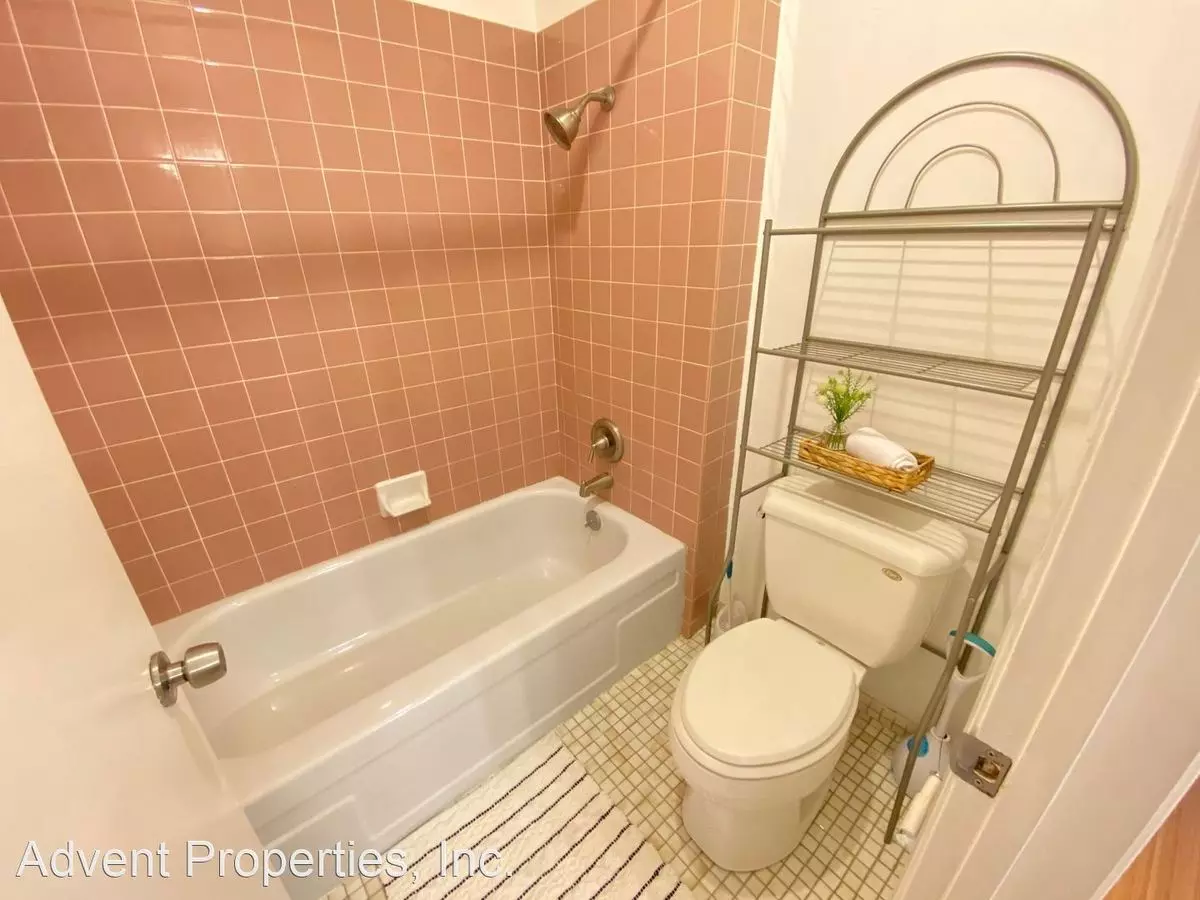 385 Jayne Ave. #312 photo 5