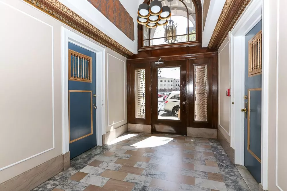 414 Grand Ave. photo 4
