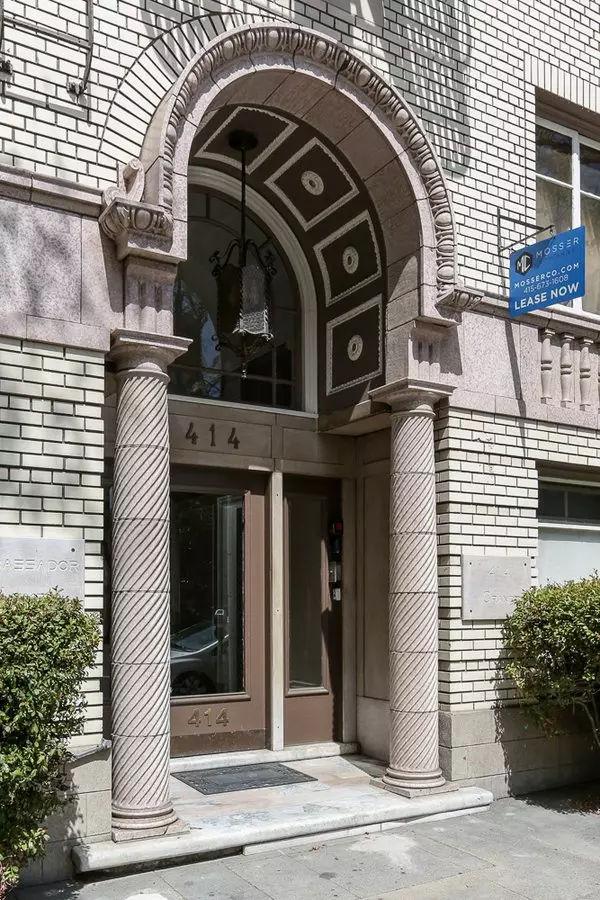 414 Grand Ave. photo 3