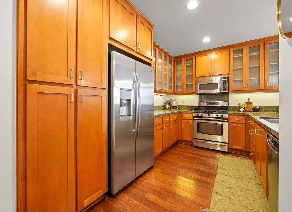 1 Bedroom, 1 Bathroom For Rent photo 5