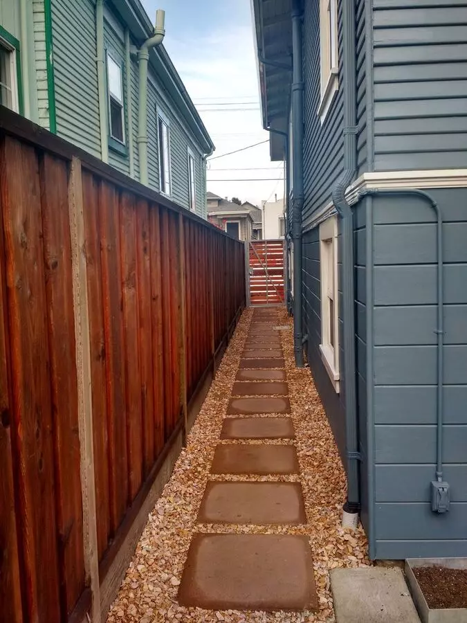 887 43rd Street, Emeryville, CA 94608 photo 4