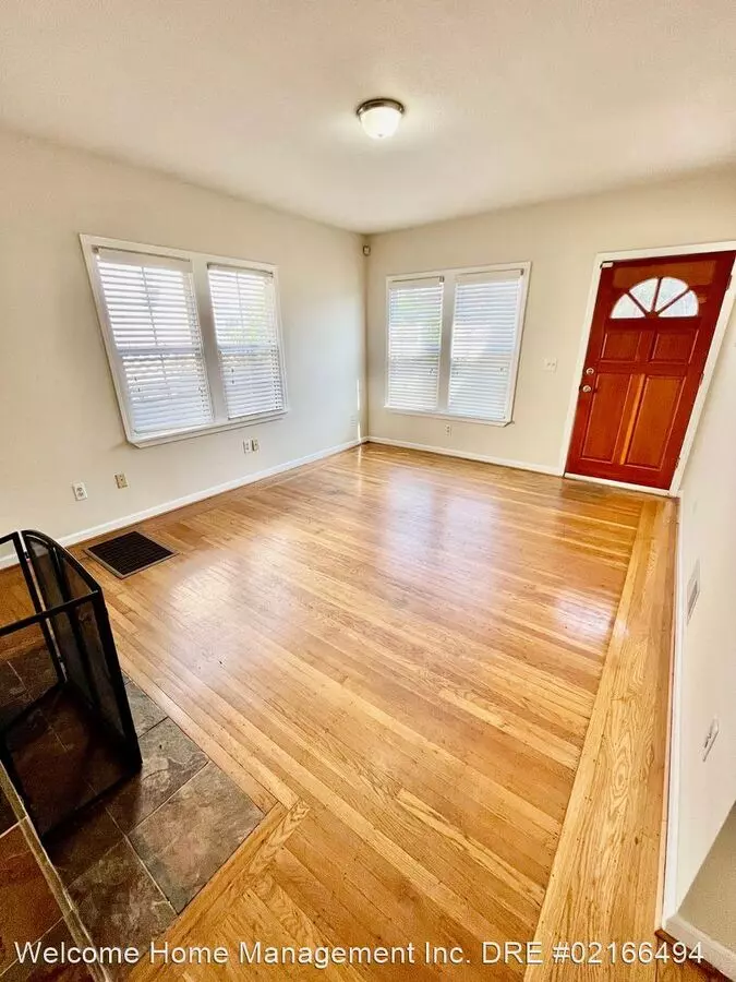 4533 Pampas Avenue, Oakland, CA 94619 photo 4