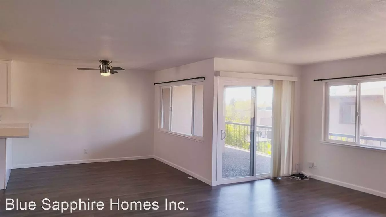 5230 Coronado Ave photo 3