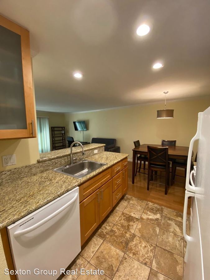 525 Mandana Boulevard, Oakland, CA 94610 photo 3