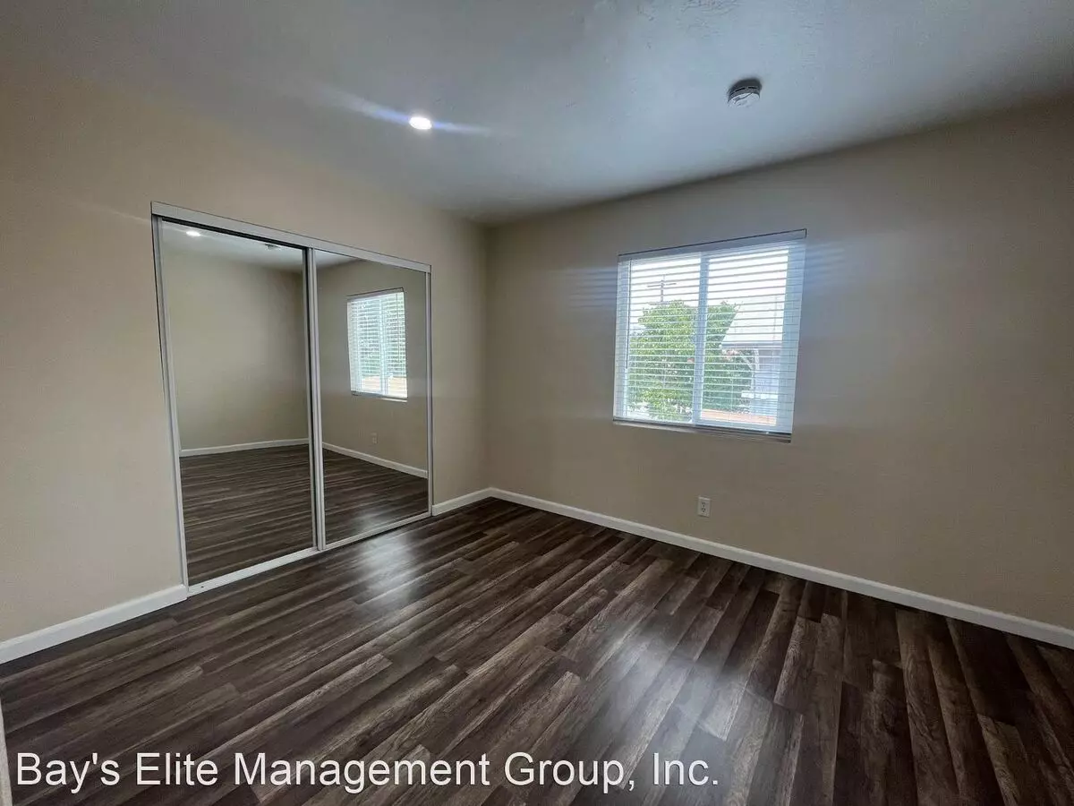 541 28th Street, Oakland, CA 94609 photo 2