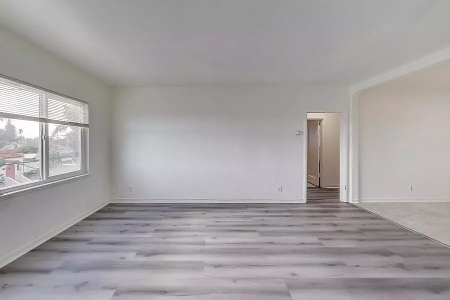 5492 Ruth Avenue, Oakland, CA 94601 photo 4