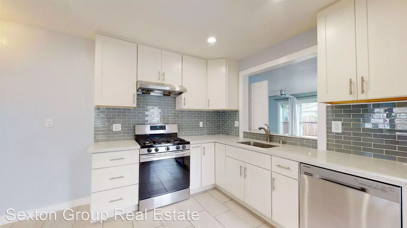 5930 Holway Street, Oakland, CA 94621 photo 5