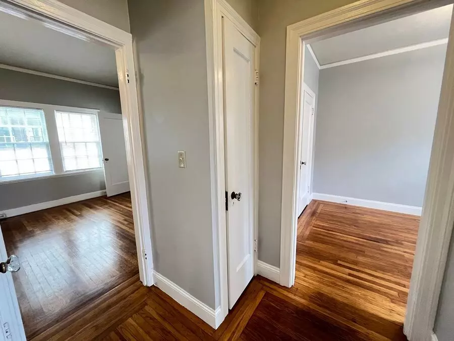 6050 Monroe Avenue, Oakland, CA 94618 photo 3