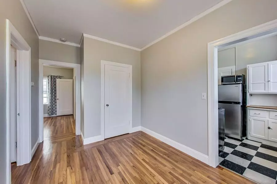 6050 Monroe Avenue, Oakland, CA 94618 photo 5