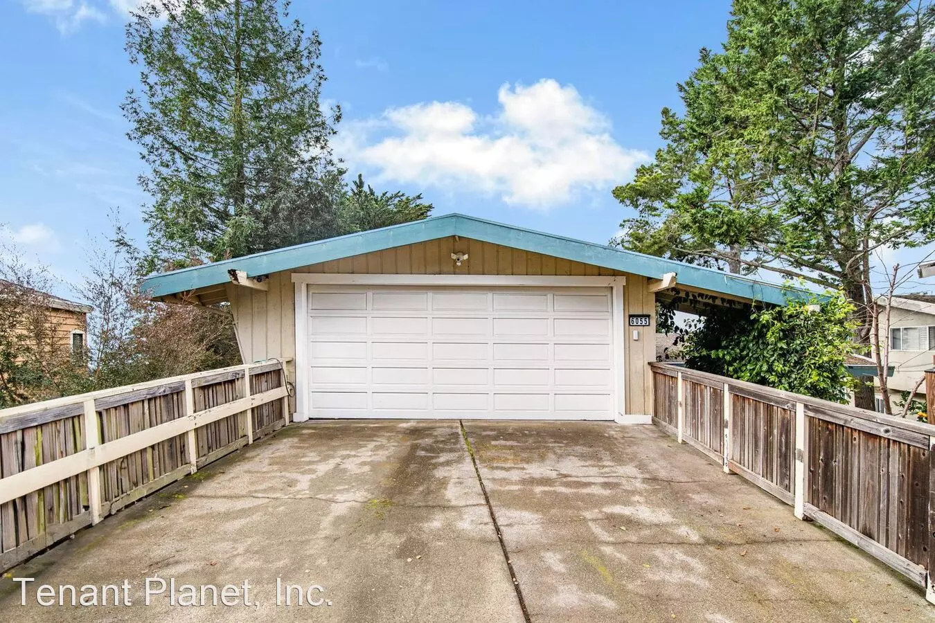 6055 Westover Dr photo 4
