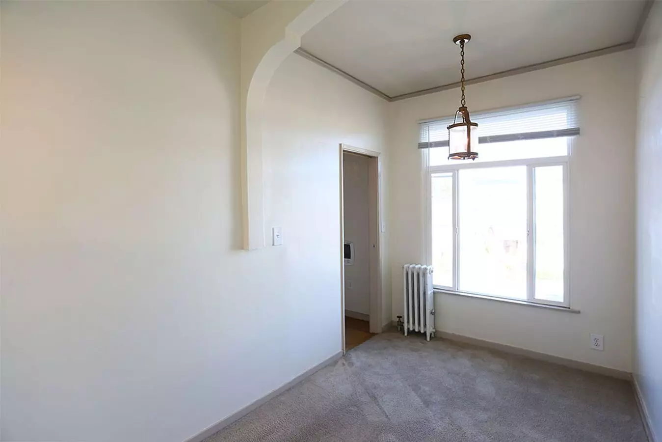 633 Alma photo 5