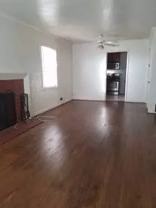 6510 Outlook photo 4
