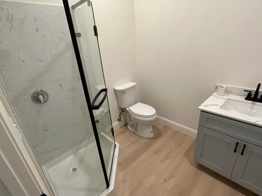 6614 Telegraph Avenue, Oakland, CA 94609 photo 5