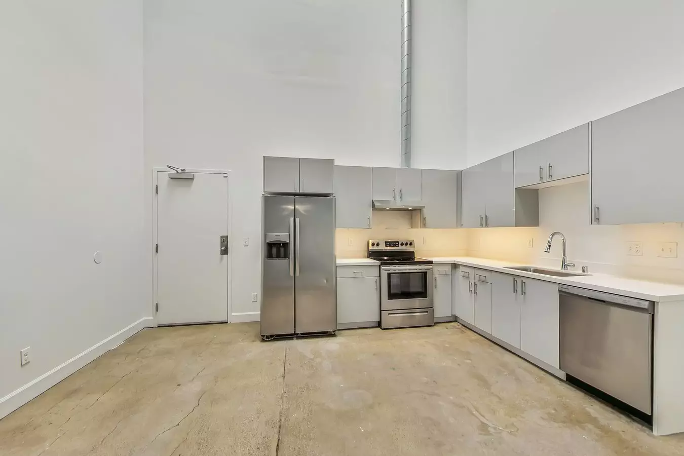 674 23rd St photo 3