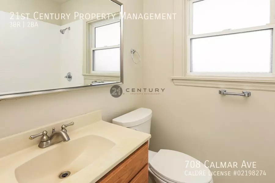 708 Calmar Ave photo 4