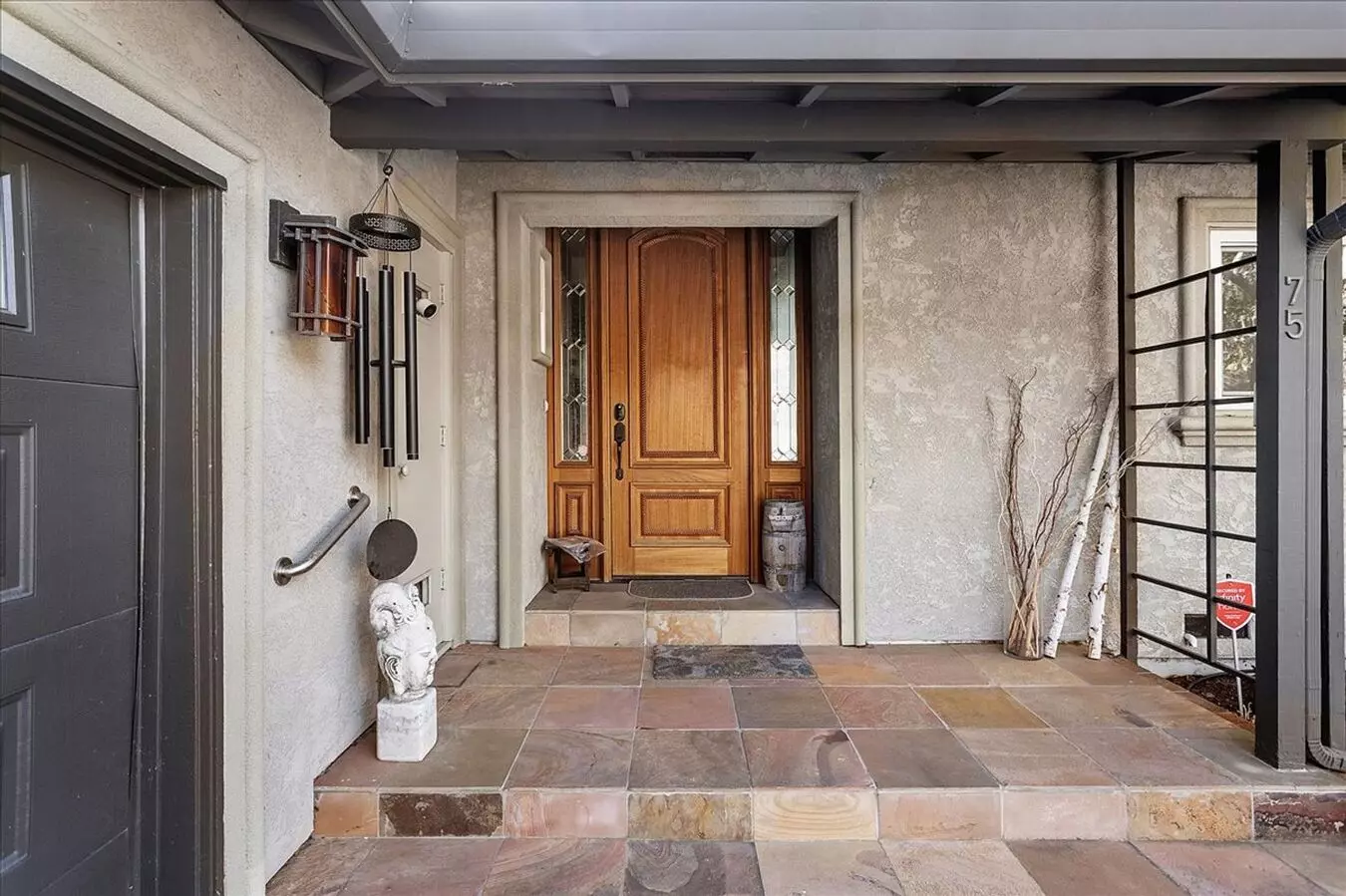 75 Chadbourne Way photo 3