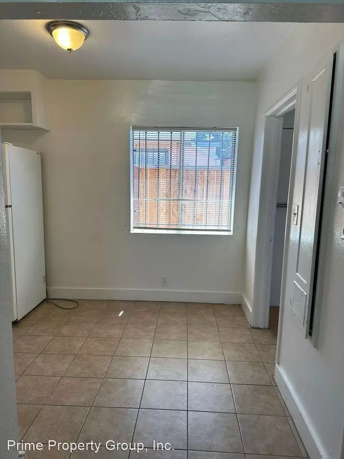 7520 Garfield Avenue, Oakland, CA 94605 photo 4