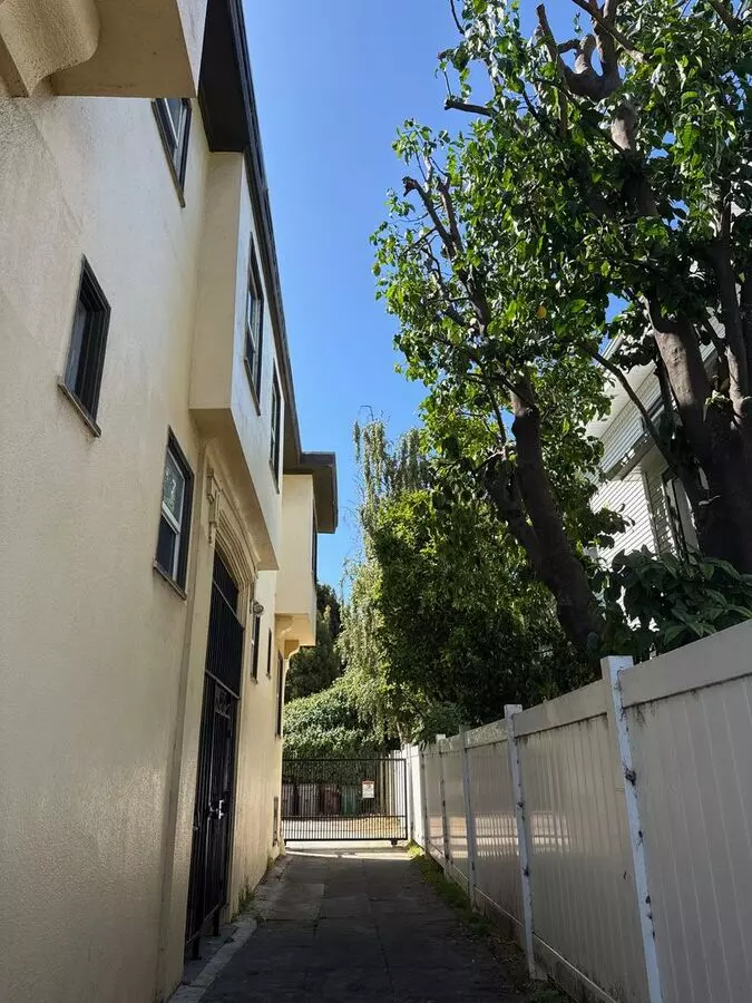 52nd Street-783-789 photo 4