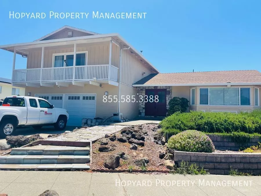 7924 Shay Drive, Oakland, CA 94605 photo 2