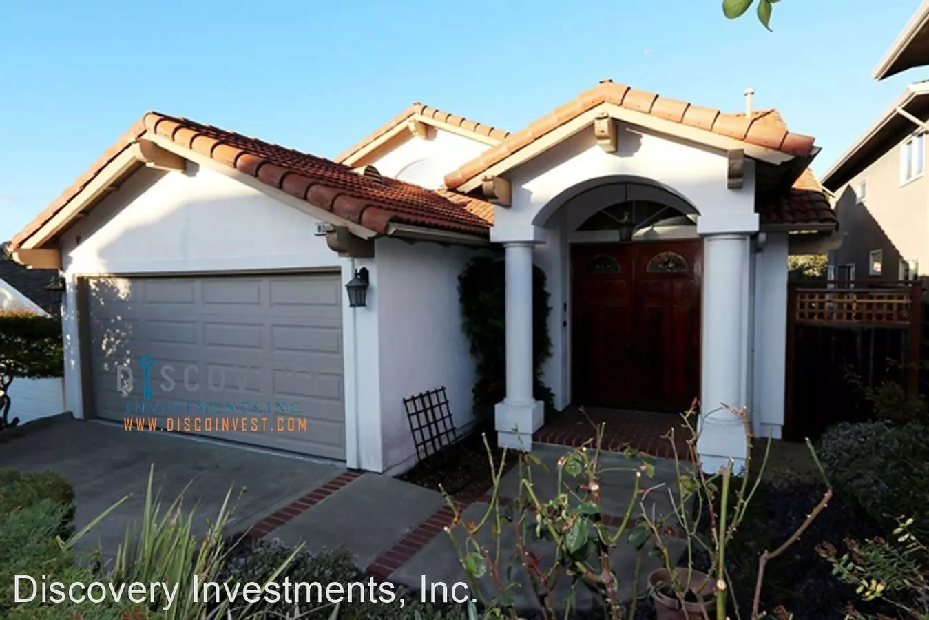 Upper Rockridge Contemporary Mediterranean 3++ Bedroom Home photo 3