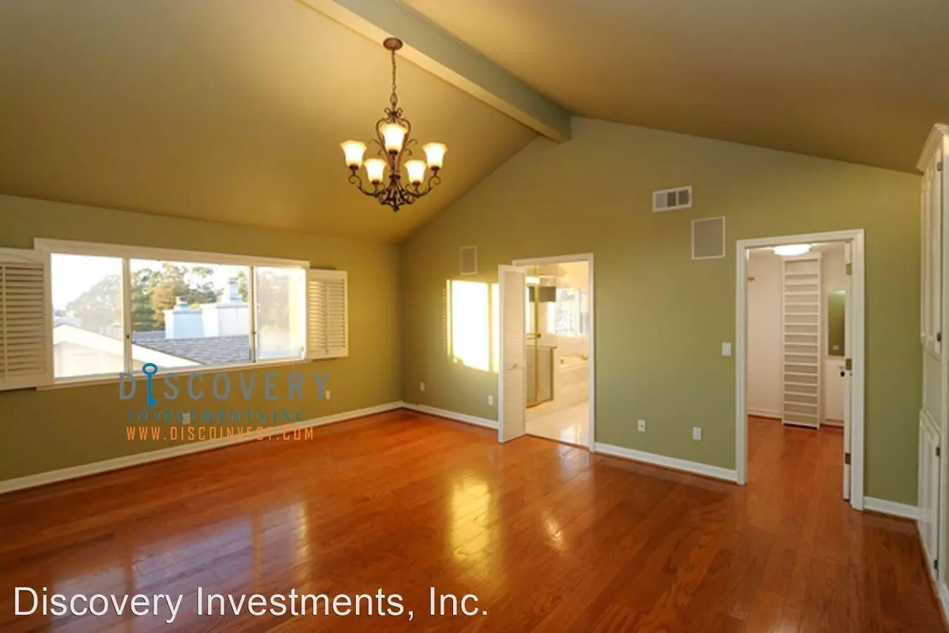 Upper Rockridge Contemporary Mediterranean 3++ Bedroom Home photo 5