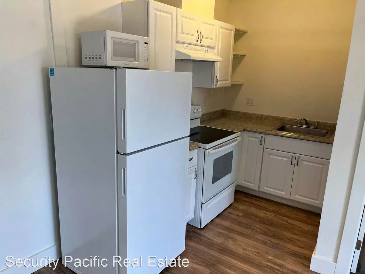 2201 West Street, Oakland, CA 94612 photo 2
