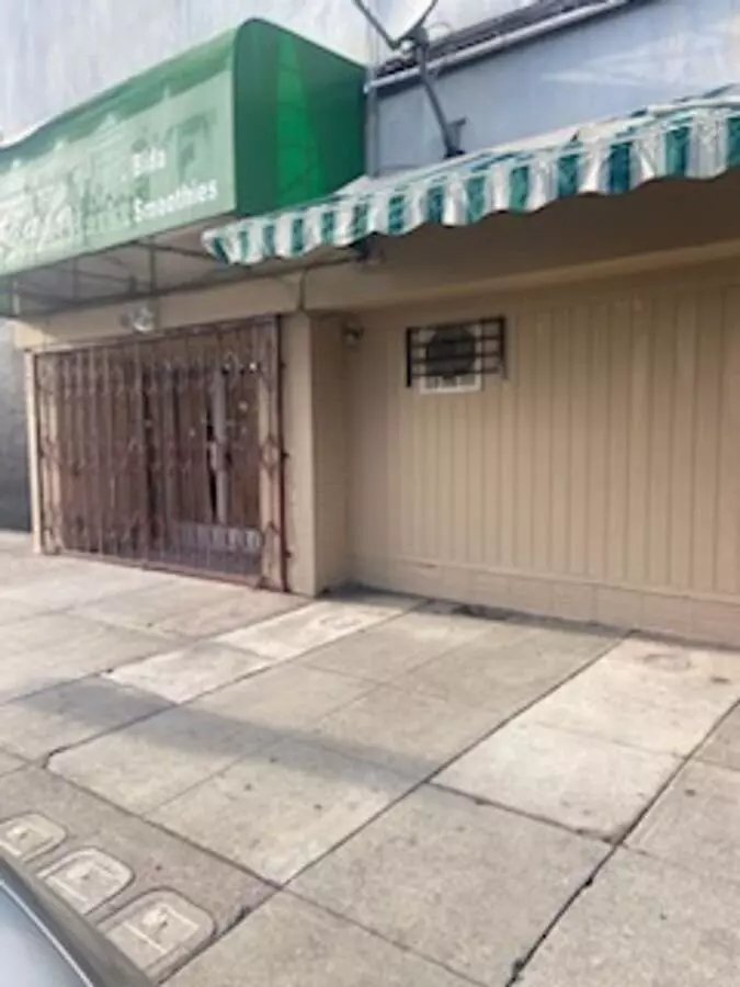 950 International Blvd photo 4