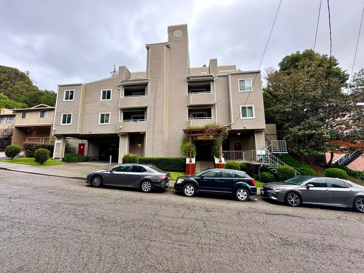 9700 Mountain Blvd photo 4