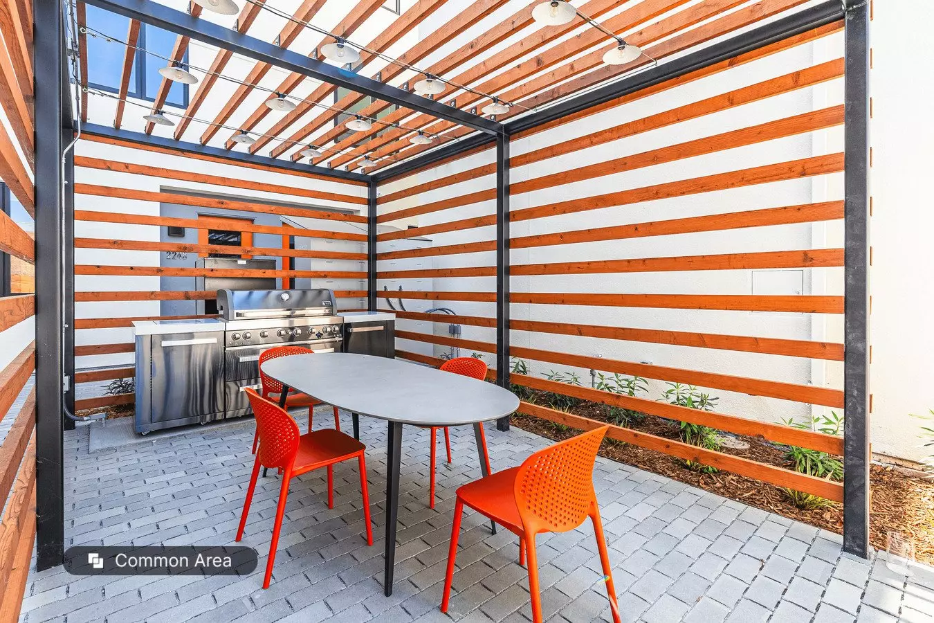 0BR/1BA Apartment on Magnolia St Unit D · Oakland photo 3