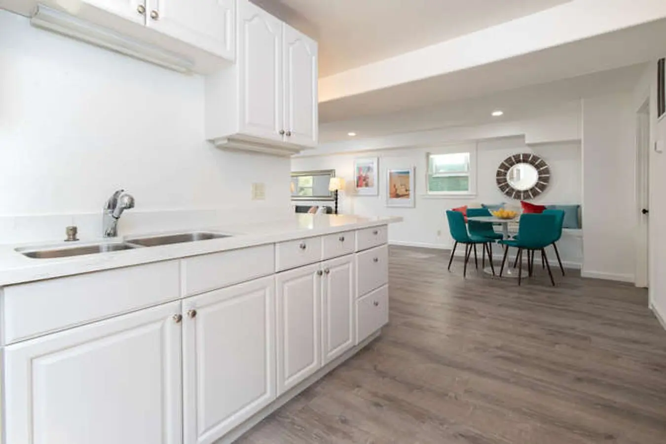 Beautiful 1Bed Piedmont Avenue Gem! photo 5