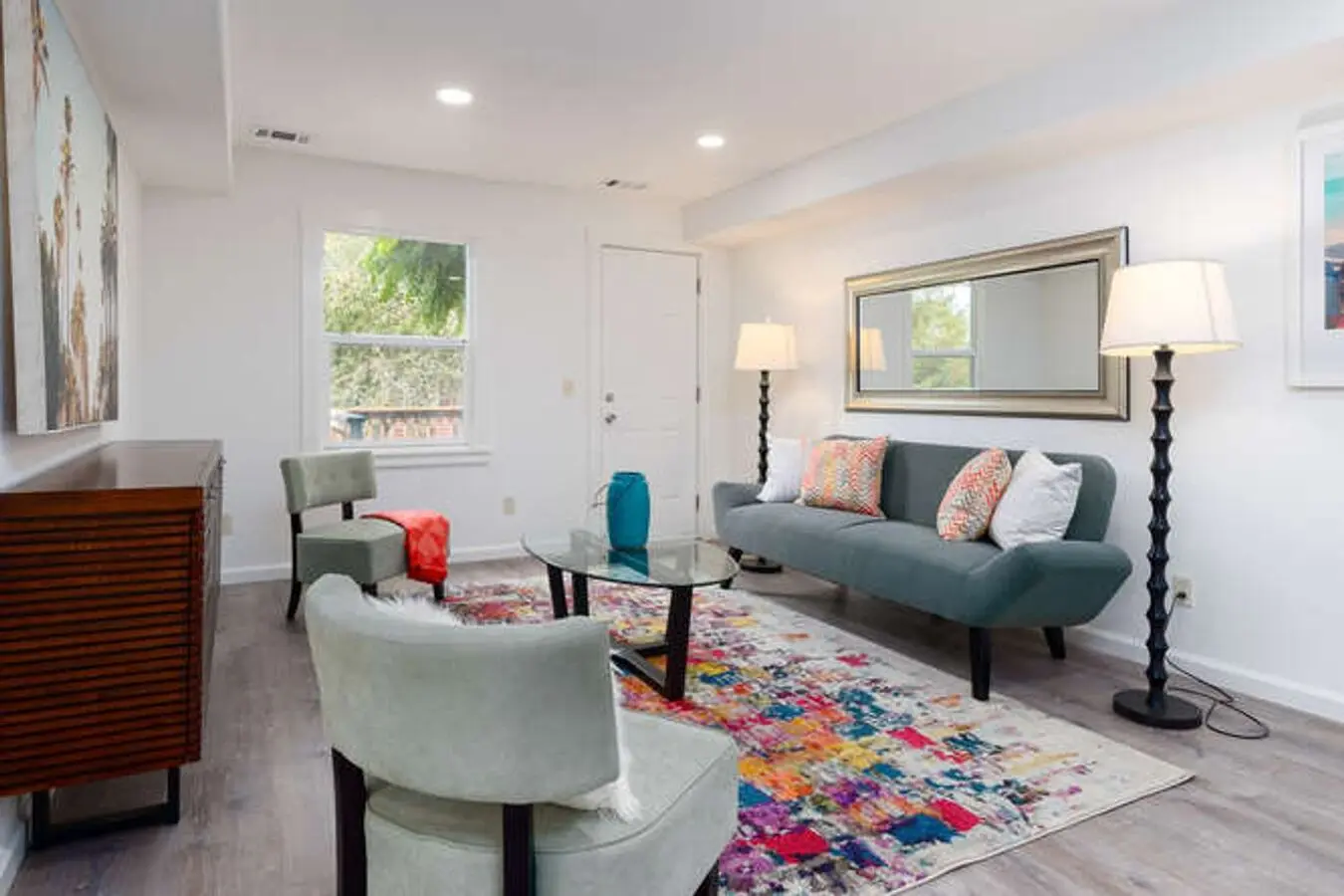 Beautiful 1Bed Piedmont Avenue Gem! photo 4