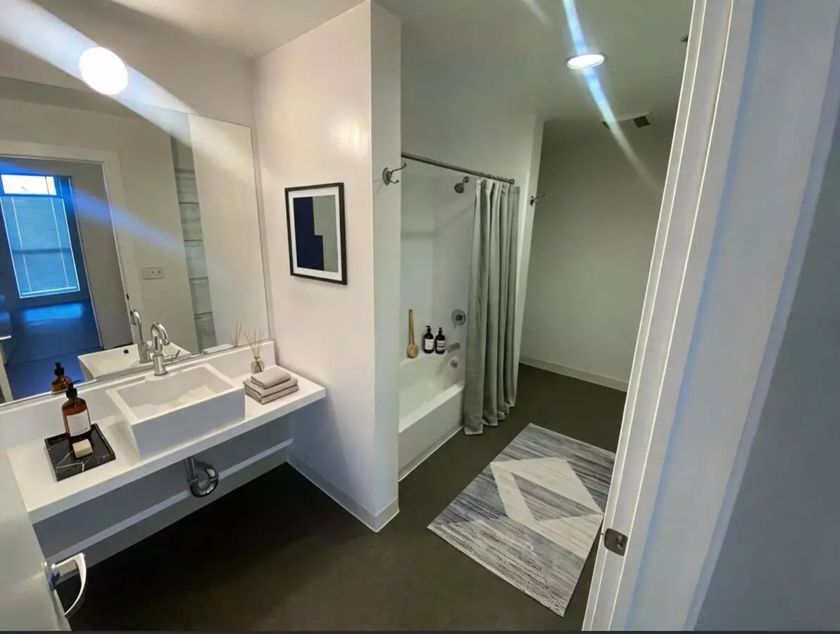 Beautiful Spacious 1 Bedroom Loft At Pacific Cannery Lofts – 1201 Pine St , Oakland photo 2