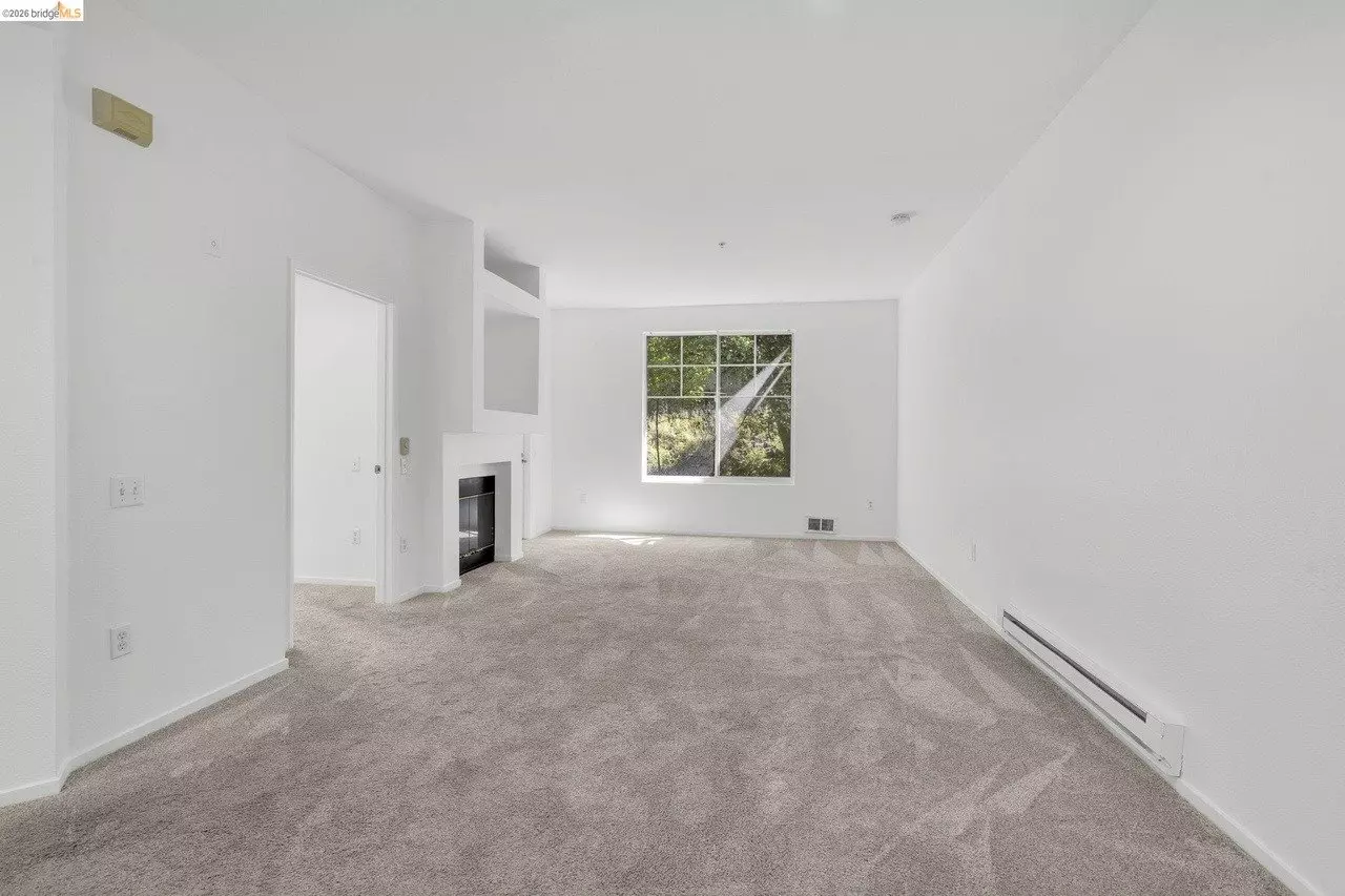 Beautifully Updated 2br Condo With Dual Primary Suites photo 5