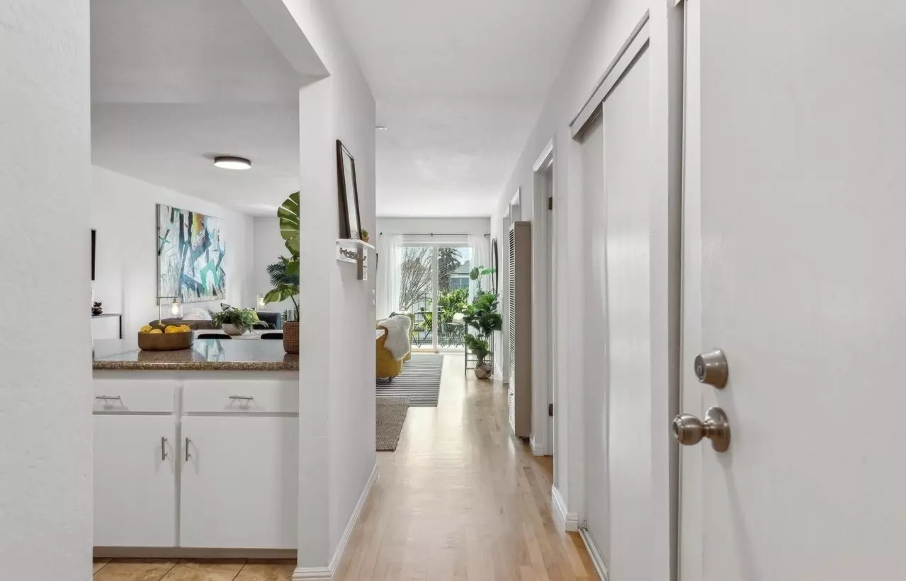 336 East 15th Street, Oakland, CA 94606 photo 4