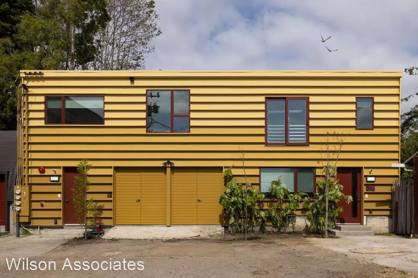 929 Grace Ave. photo 4