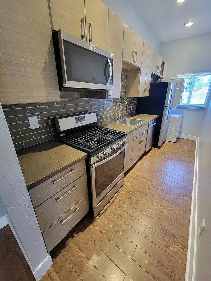 Bright &amp; Spacious 1-bedroom Apartment In The Heart Of Oakland photo 4
