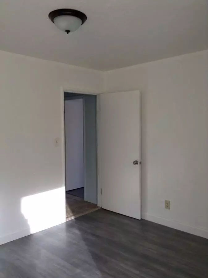 Cute Duplex Front Unit Available photo 4