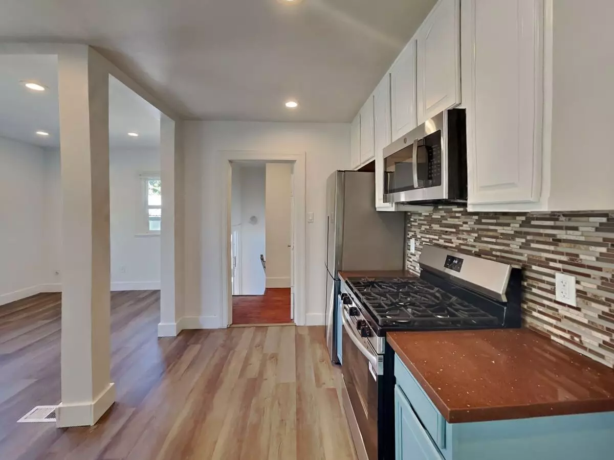 Gaskill Gem 4/2 With Studio Adu Included photo 5